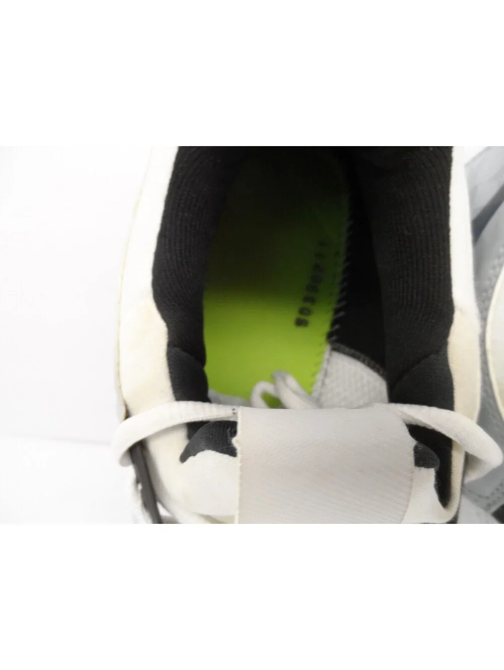 Mizuno used shoes